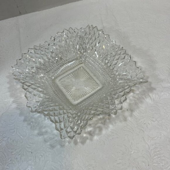 VTG Depression Cut Clear Glass Square Ruffled Edge Candy Serving Dish Diamond - Picture 5 of 12